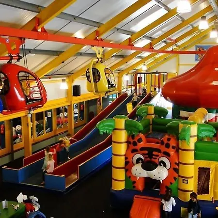 샬레 Knus Met Zwembad En Sauna